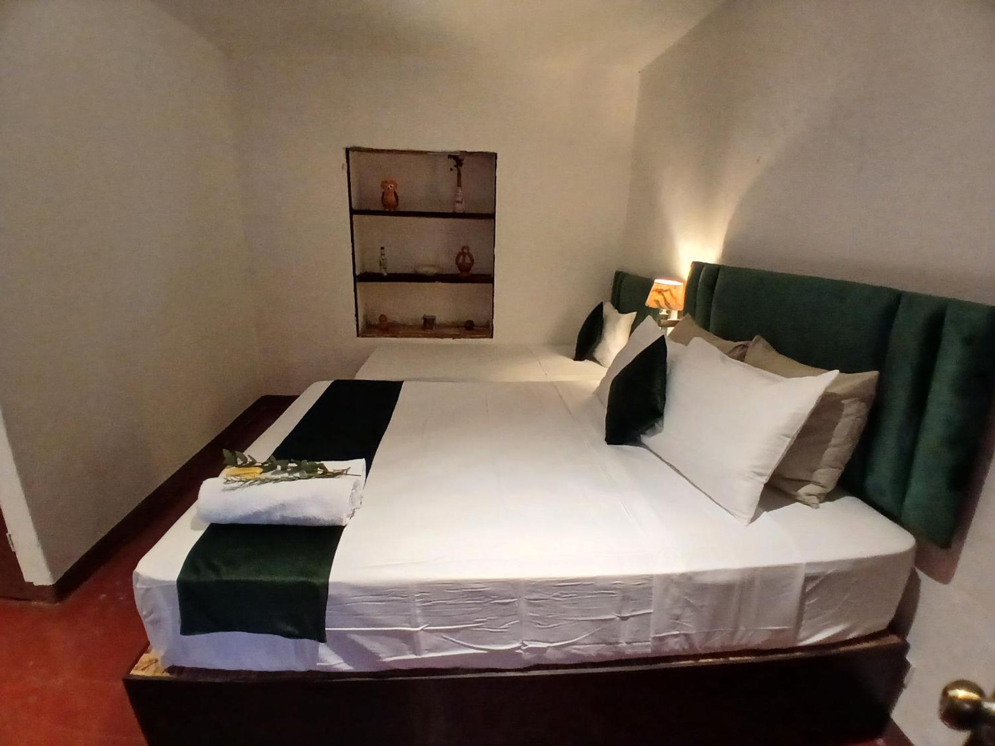 Hotel La Xinca Antigua Екстер'єр фото